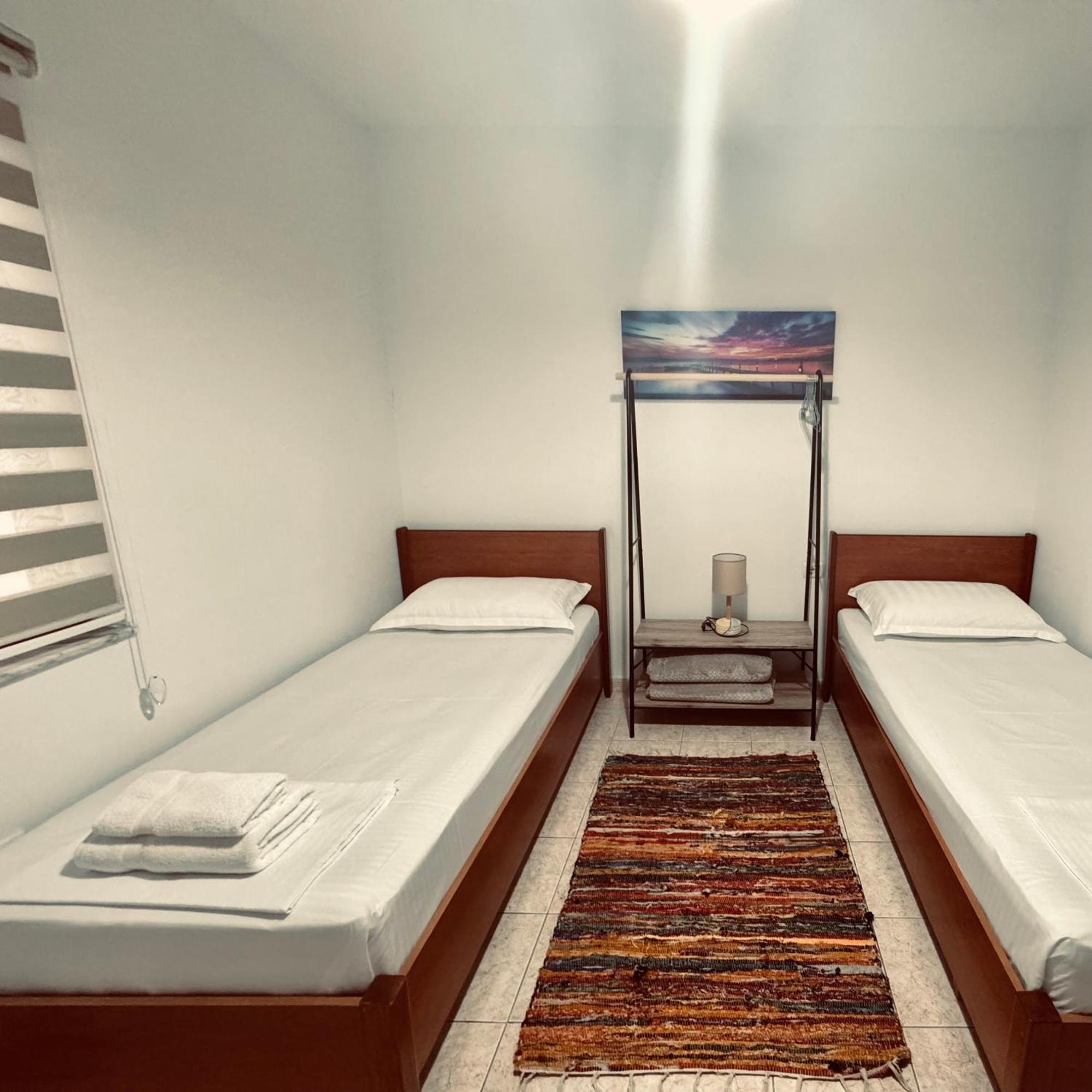 Hi5 Rooms Tiranë Eksteriør bilde
